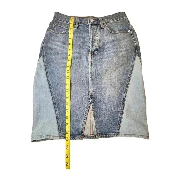 GAP DENIM TWO TONE MIDI PENCIL SKIRT WOMEN’S•SIZE 26•LIGHT AND MEDIUM DE… - Picture 4 of 6